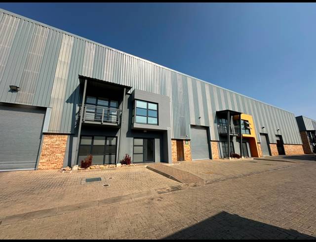 414M² WAREHOUSE TO LET IN KYA SANDS